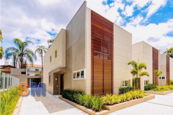 Casa em Condominio - GRANJA JULIETA